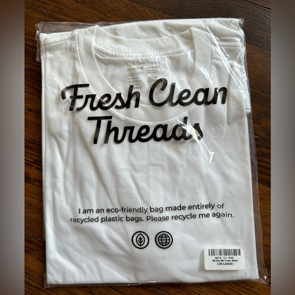 Fresh Clean Tees Crew Neck - Picture 4 of 4